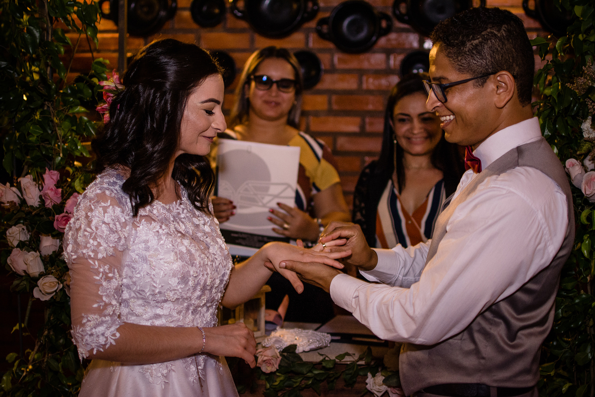 Casamentos - Alyne e Tiago | Casamento - Restaurante Nossa Casa - Santarém, PA.