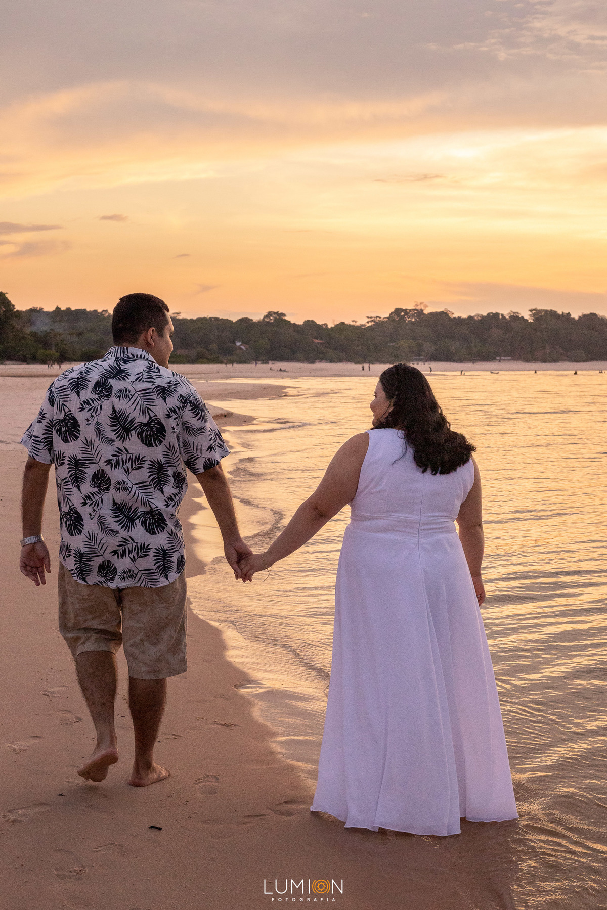 Casal - Cristiana e Janderson | Ensaio Pré Wedding  - Praia do Carapanari