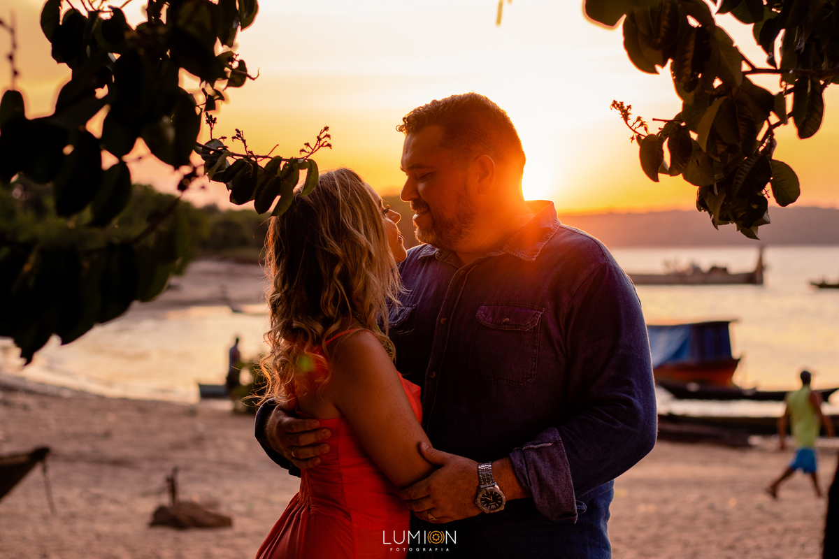 Casal - Milena e Gleyson | Ensaio Pré wedding - Praia do Maracanã - Santarém - Pará