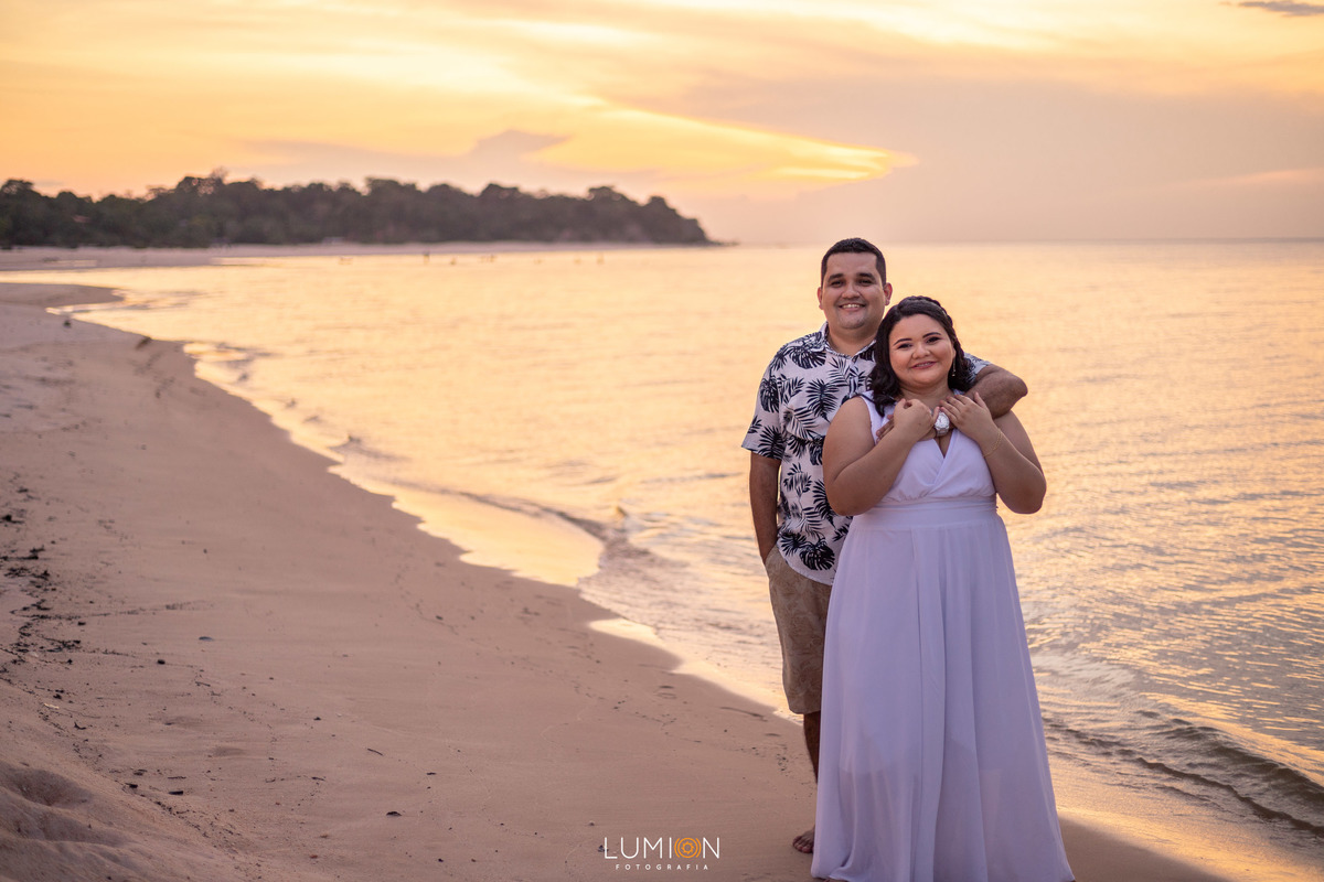 Casal - Cristiana e Janderson | Ensaio Pré Wedding  - Praia do Carapanari