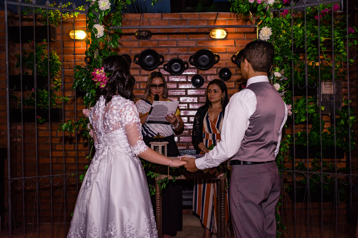 Casamentos - Alyne e Tiago | Casamento - Restaurante Nossa Casa - Santarém, PA.